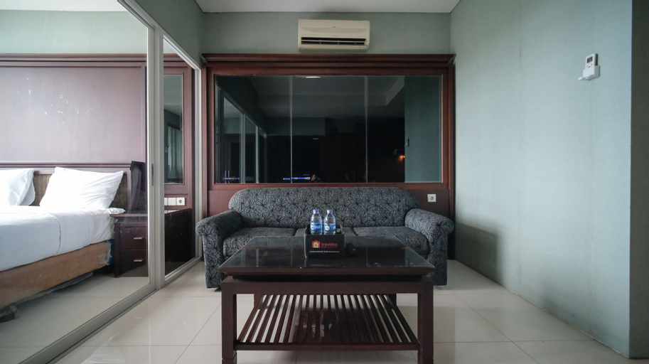 Interior 5, Homey 1Br Apartment At Aryaduta Residence Surabaya, Surabaya