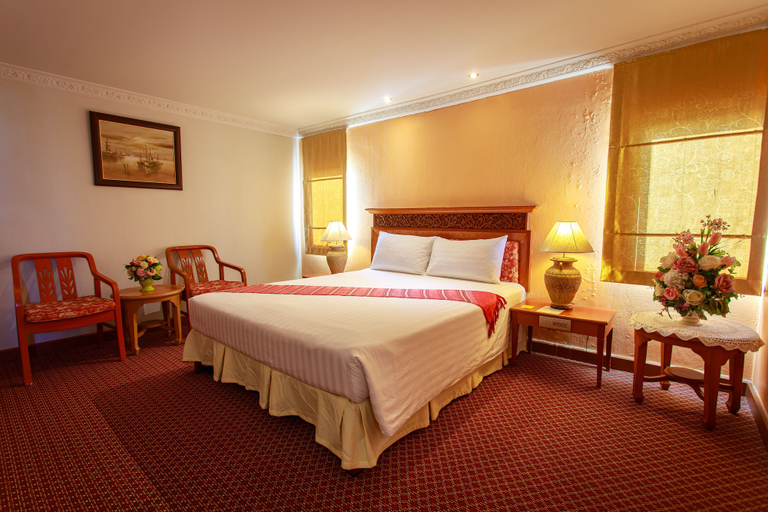 Bedroom 3, Hatyai Paradise Hotel, Hat Yai