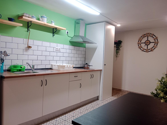 Others 3, Private Room Service - Grupo RH Santander, Cantabria