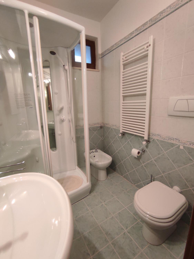 Bathroom 5, All'Archetto del Terz'Ordine, Perugia