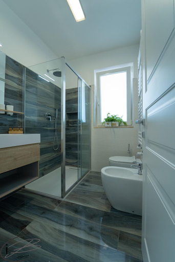 Bathroom 2, I Bordin Home, Rome
