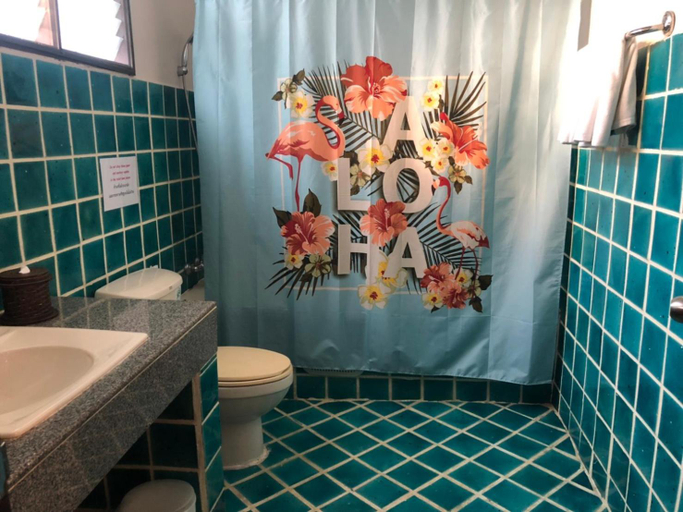 Bathroom 3, Sib-Lan Buri Resort Maehongson, Muang Mae Hong Son