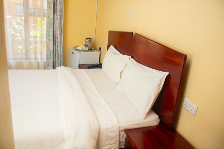 Bedroom 2, Samukele guest house, Harare