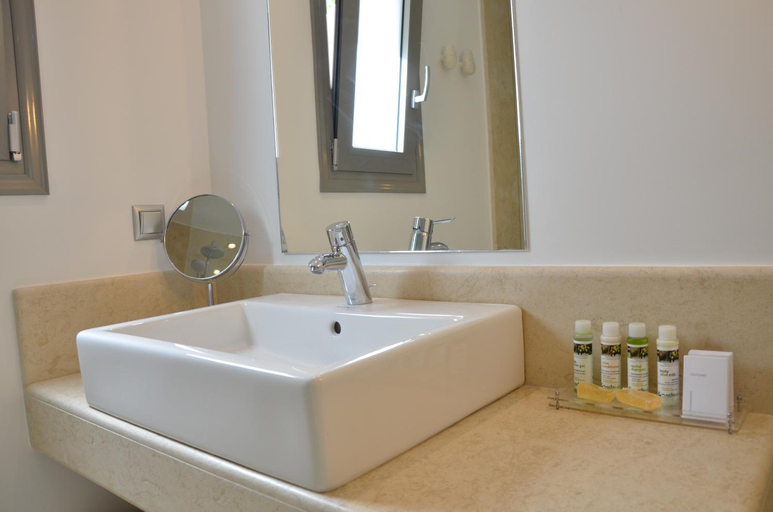 Bathroom 4, Ino Village Boutique Hotel & Suites, North Aegean