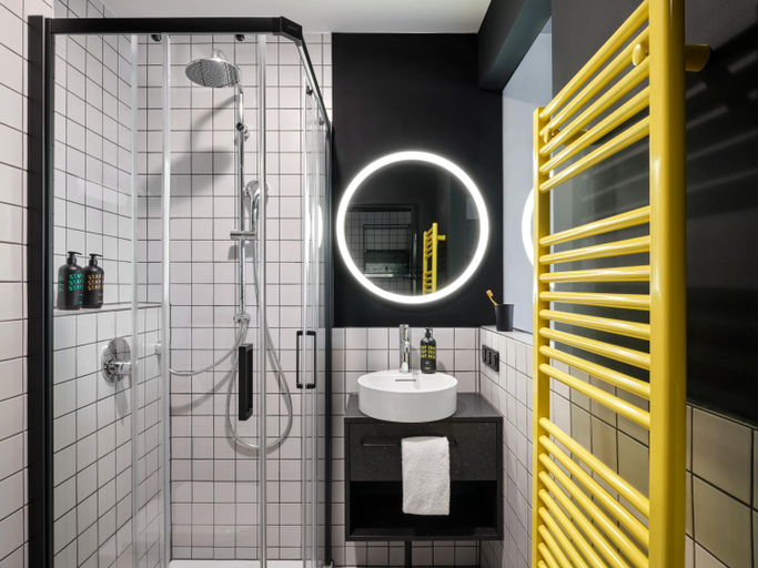 Bathroom, STAYERY Wolfsburg - VW Tor 17, Wolfsburg