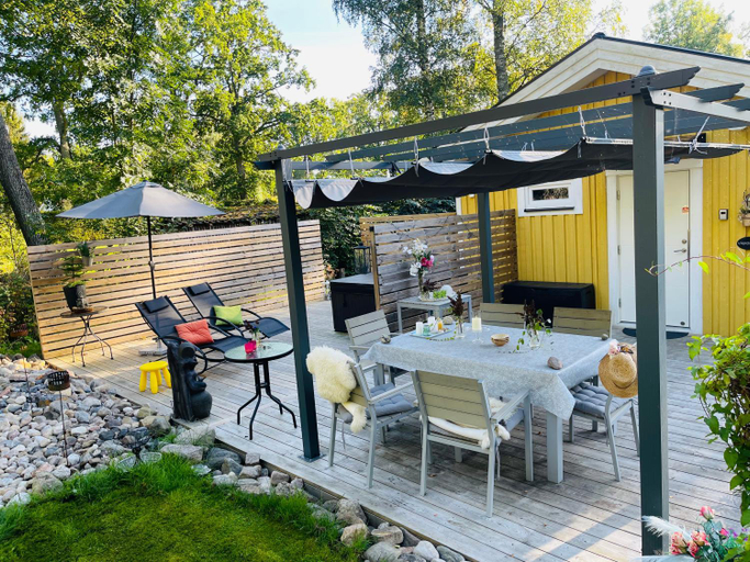 Others 4, Villa Lillgarden with Sauna and Jacuzzi, Norrköping