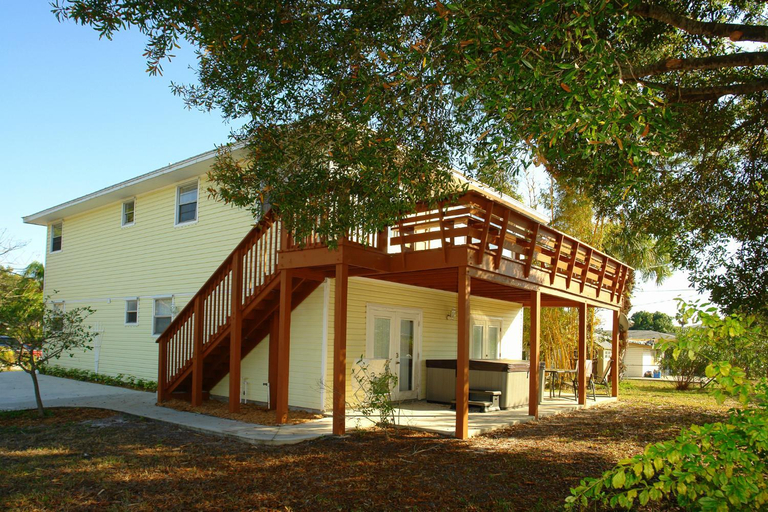 Exterior & Views, Star Apartments, Lee