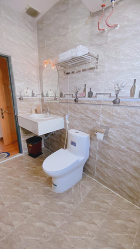 Bathroom 4, Minh Quan Hotel, Đà Lạt