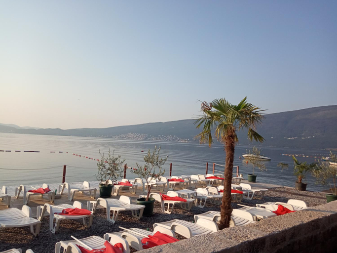 Others 4, Barka B'n'B - Elegant Seaview Rooms
