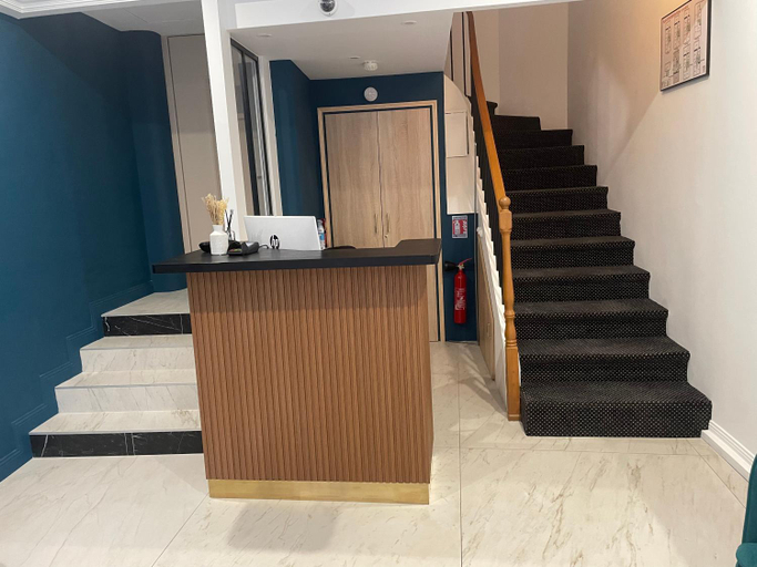 Public Area 2, Hotel P.L.M., Alpes-Maritimes