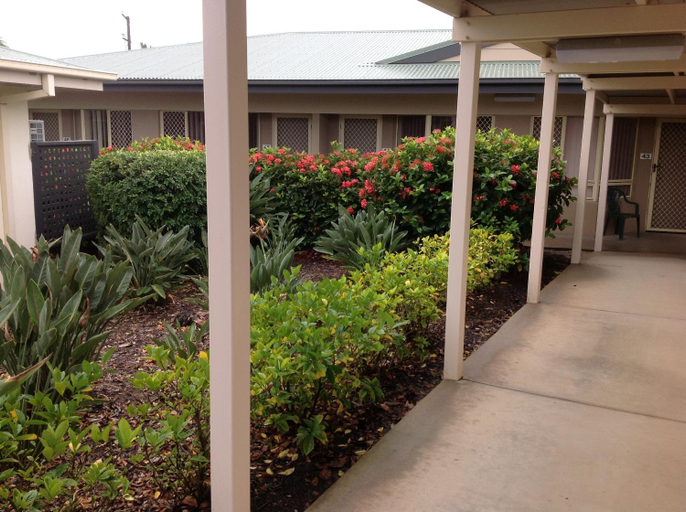Others 5, Port Denison Motor Inn, Bowen