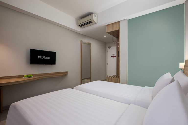 Bedroom 28