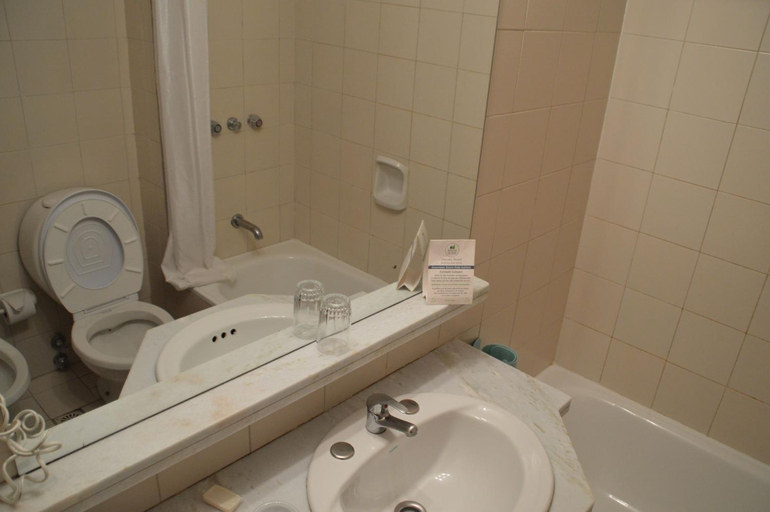 Bathroom 3, Rincón del Este, n.a337