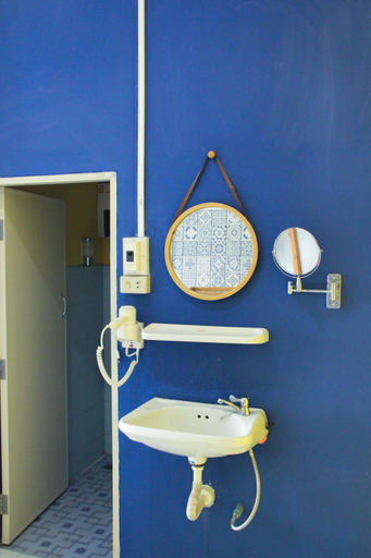 Bathroom 3, Talavera Hostel , Muang Phitsanulok