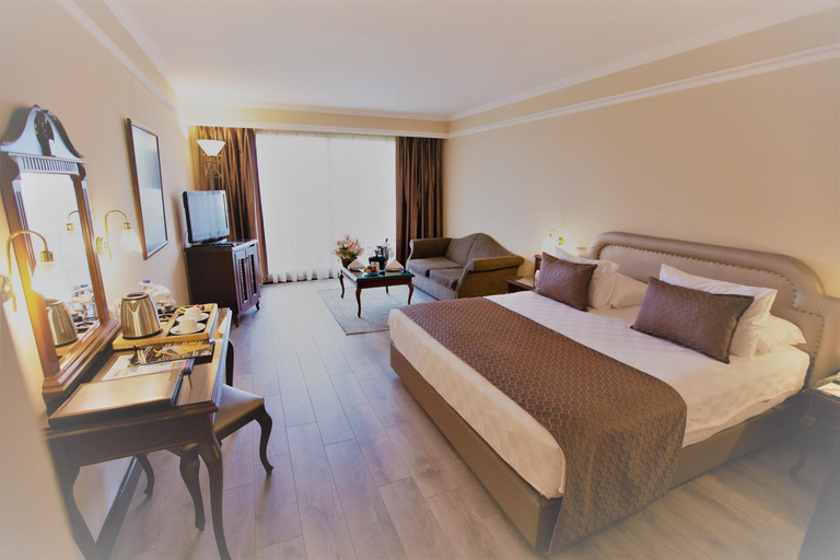 Bedroom 2, Karaca Hotel, Konak