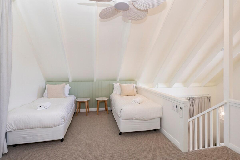 Bedroom 5, 9 Dunn Bay Village, Busselton
