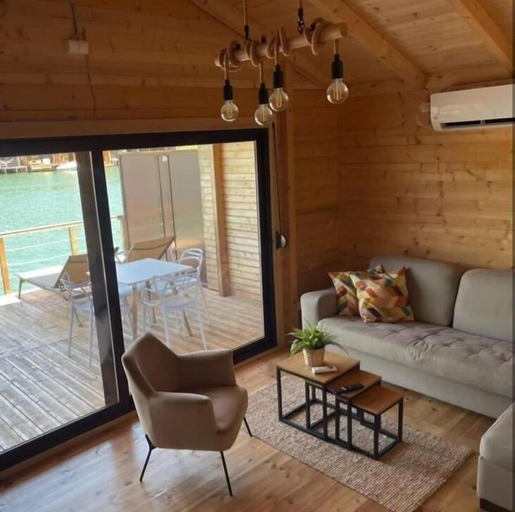 Others 5, Lazar House Ada Bojana