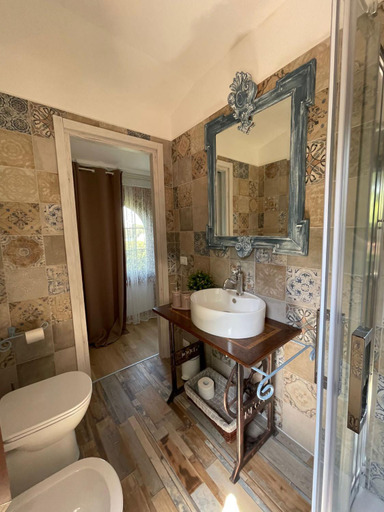 Bathroom 3, La Bricola, Venezia