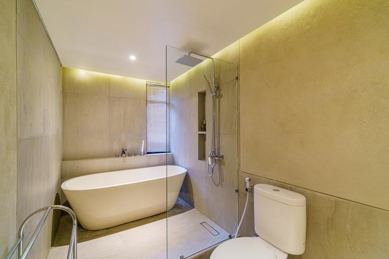 Bathroom 5