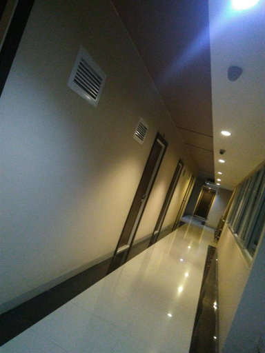 Others 4, Crystal Place, Pak Kret