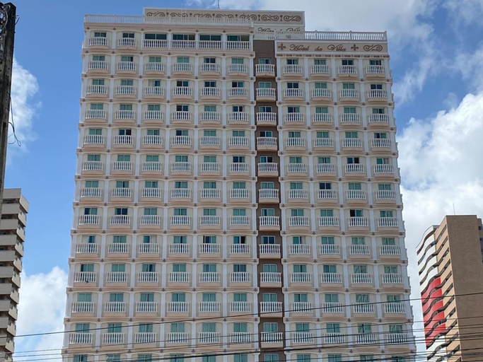 Exterior & Views 25