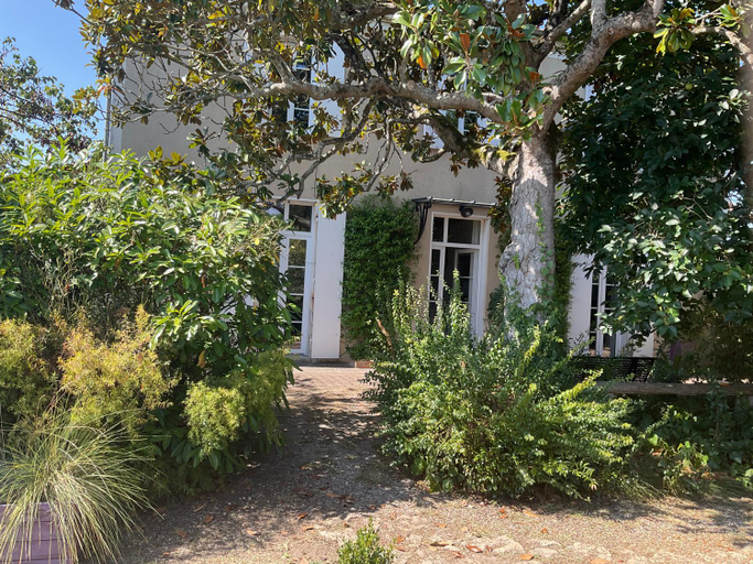 Others 2, Maison Dulcis, Gironde