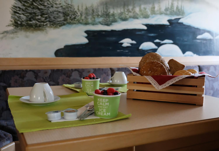 Food & Drinks 4, Garni Belvedere, Trento