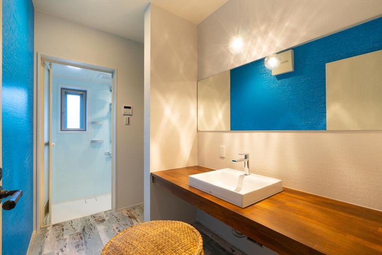 Bathroom 5