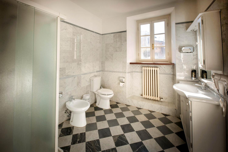 Bathroom 4, Park Hotel Regina Bagni di Lucca, Lucca