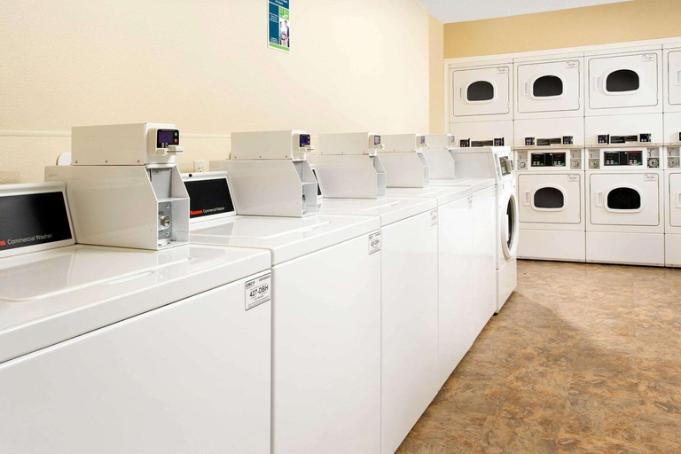 Others 5, Woodspring Suites Chicago Romeoville, Will