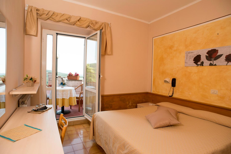 Others 2, Albergo Ristorante il Fungo, Grosseto