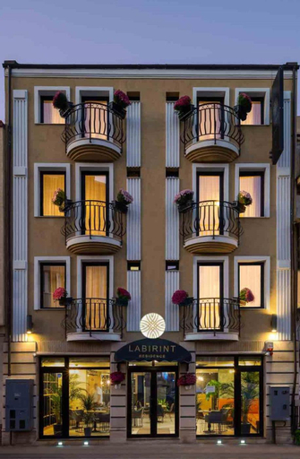 Others 3, Labirint Boutique Hotel, Municipiul Bucuresti
