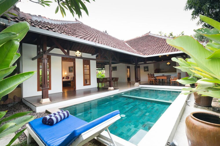 Swimming Pool 10