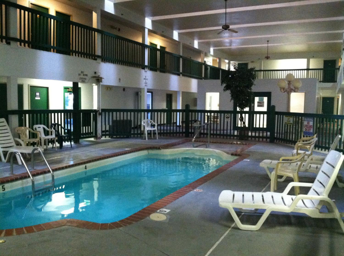 Sport & Beauty 3, Budget Inn Wentzville, Saint Charles