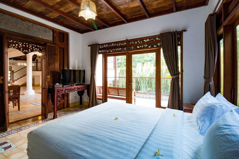 Bedroom 16