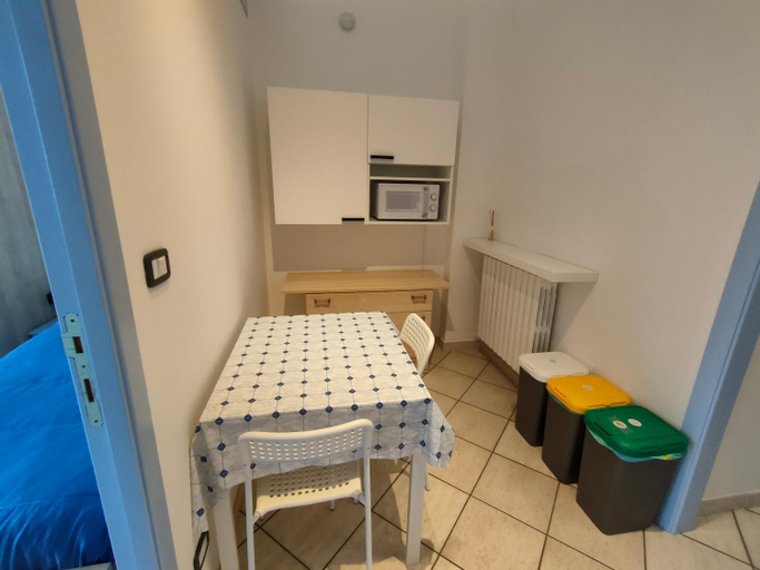 Others 4, B&B Le Tre Palme, Ancona