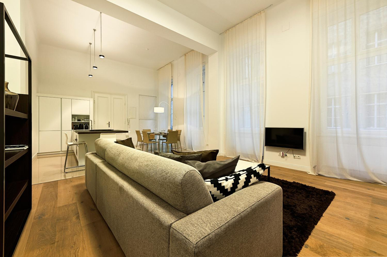Kitchen 2, Central Luxury Apartment, Wien