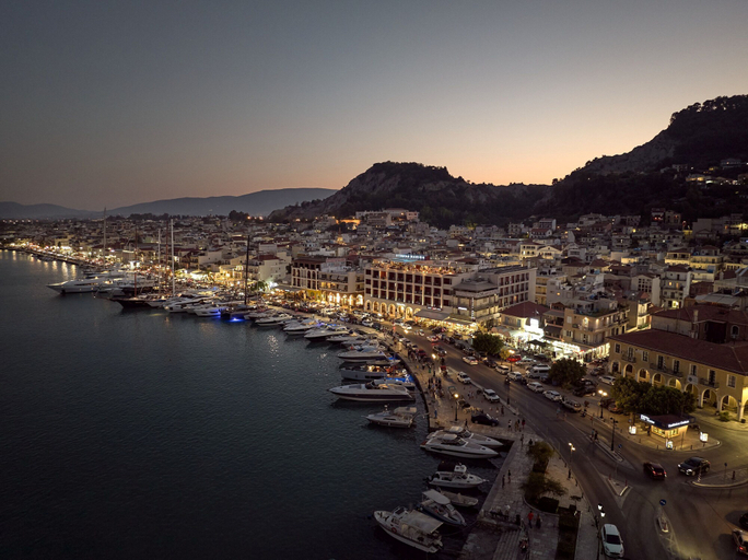 Others 5, Monopolio Waterfront Apartment, Ionian Islands