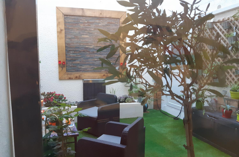 Others 4, Suite Privee Bed and Breakfast, Gard