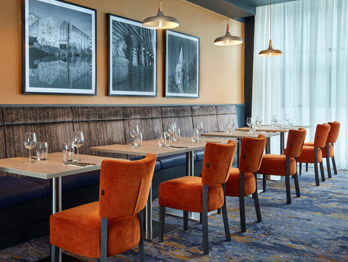 Food & Drinks 5, Leonardo Hotel Nottingham, Nottingham