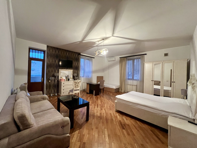 Bedroom 4, Castle Family Hotel, Yerevan