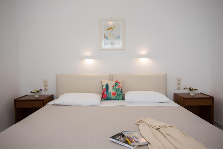 Bedroom 2, Hotel Charissi, South Aegean