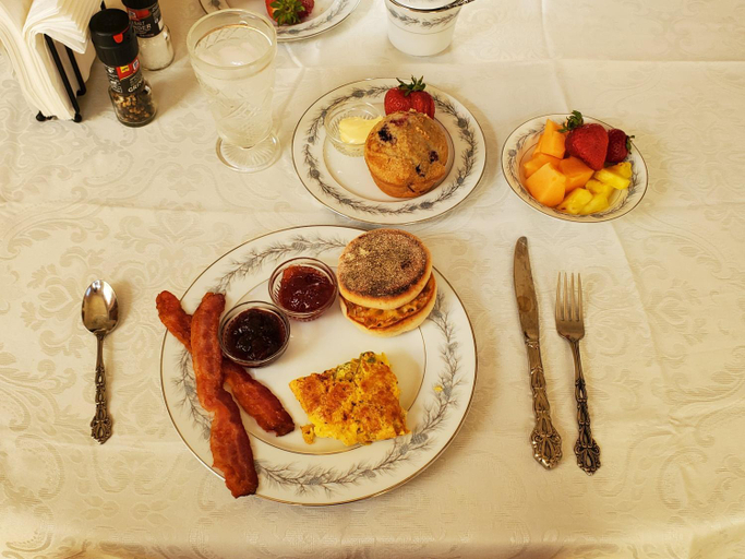 Food & Drinks 5, The Weis Mansion Bed and Breakfast, Black Hawk