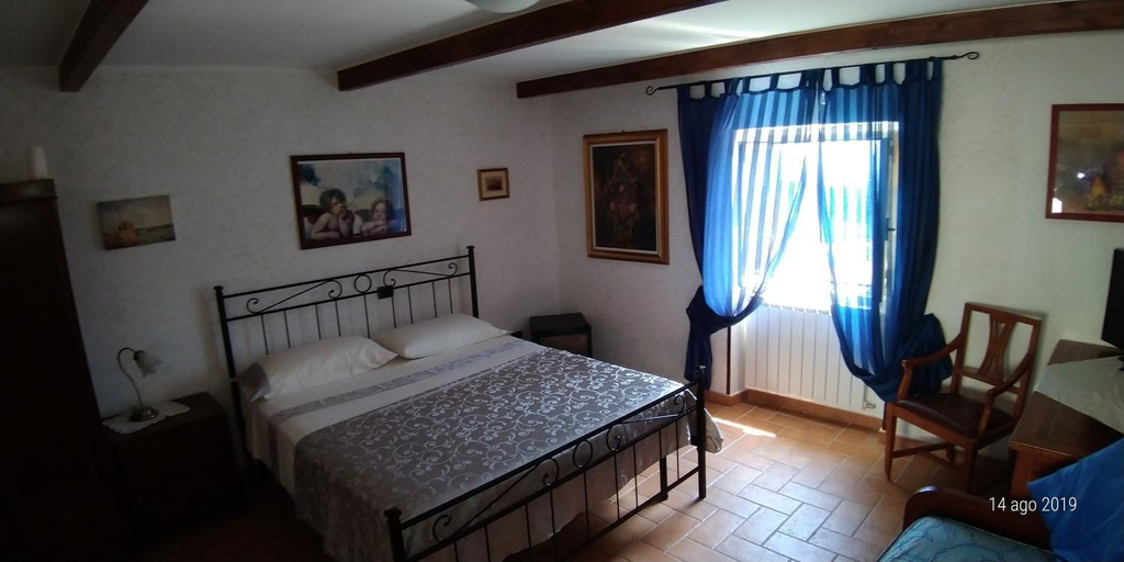 Others 2, Il Borgo 38, Isernia