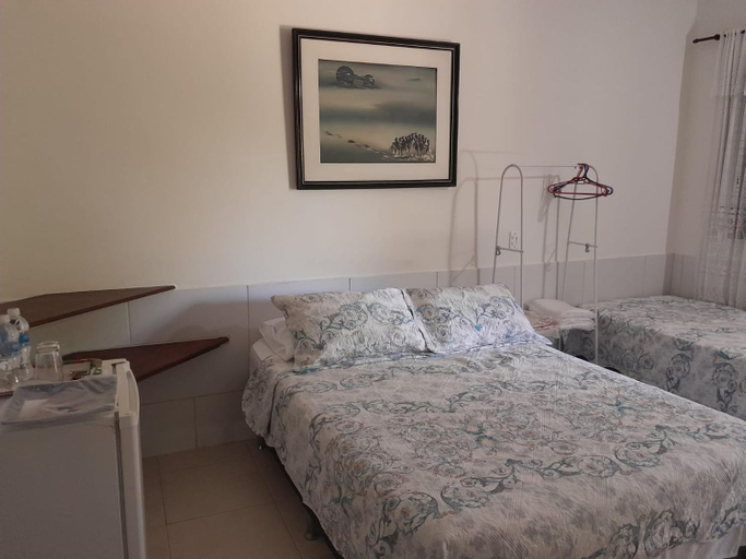 Bedroom 3, Recanto Suites, Araruama