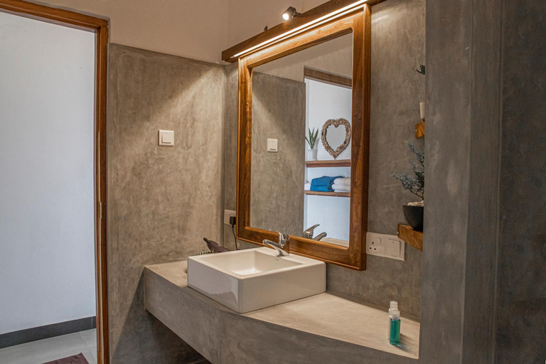 Bathroom 2, Eagle View villa, Ella