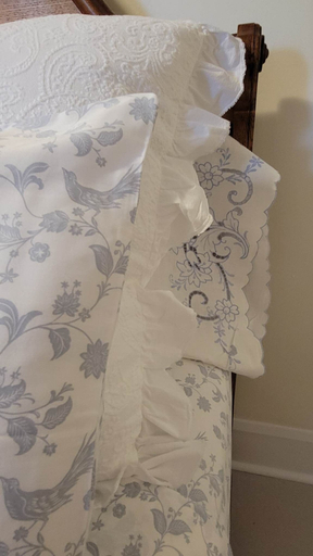 Bedroom 2, Clinton Pond Bed and Breakfast, Queens