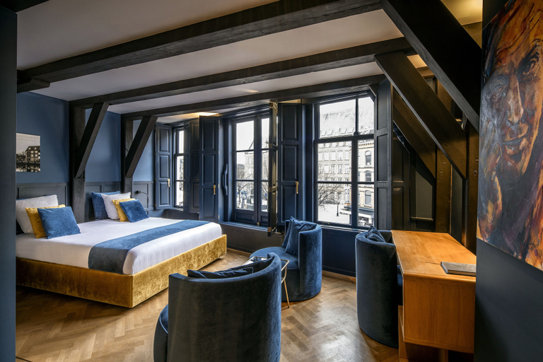 Bedroom 3, CTY Books, Leiden