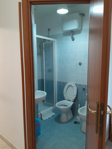 Bathroom 6
