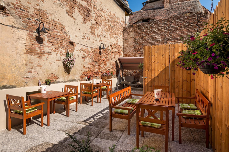 Food & Drinks 5, Blumenhaus Sibiu, Sibiu